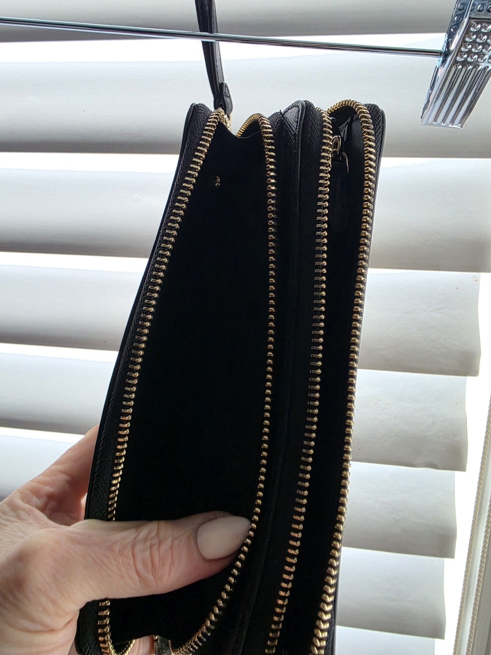 Kate spade Two-Tone Taupe & Black Zip-Around Wallet - Picture 6 of 7